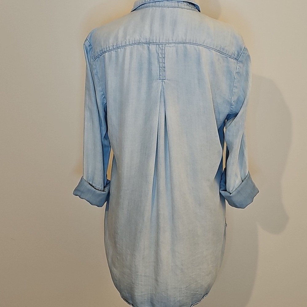 cloth & stone Light Blue Washed Denim Shirt - Picture 4 of 12